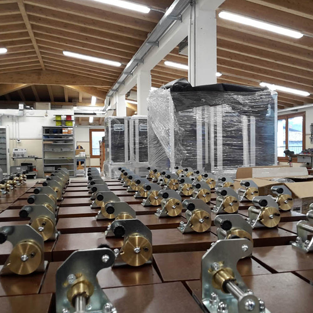 Assemblaggi elettromeccanici Bergamo conto terzi quadri collaudi elettronica